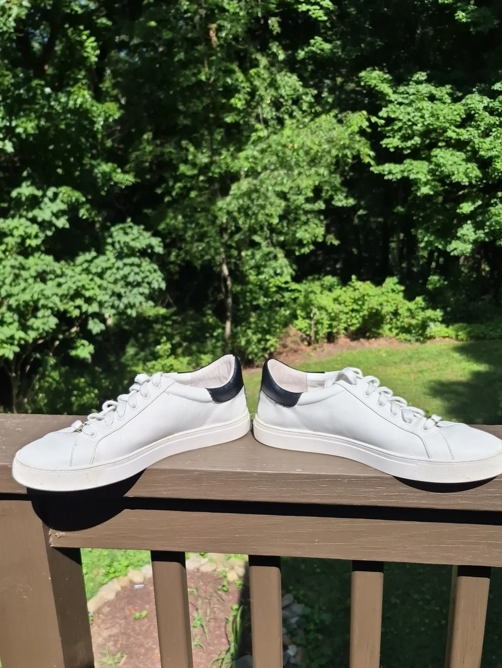 WHBM White black  Leather Fashion Women's Sneakers Kicks SZ 9M